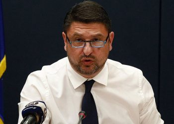«Μένουμε σπίτι» μέχρι …4 Μαΐου