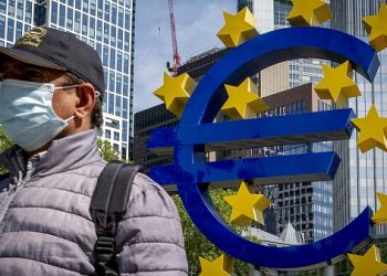 Δάνεια χωρίς …μνημόνιο αποφάσισε το Eurogroup