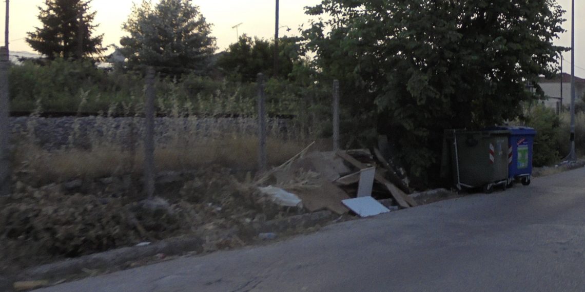 Πεζοδρόμιο …σκουπιδότοπος