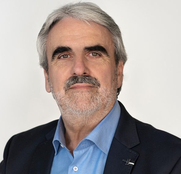 Στηρίζοντας την δική μας αγορά στηρίζουμε τους δικούς μας ανθρώπους
