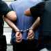 Χειροπέδες στον … «Ιατρό»