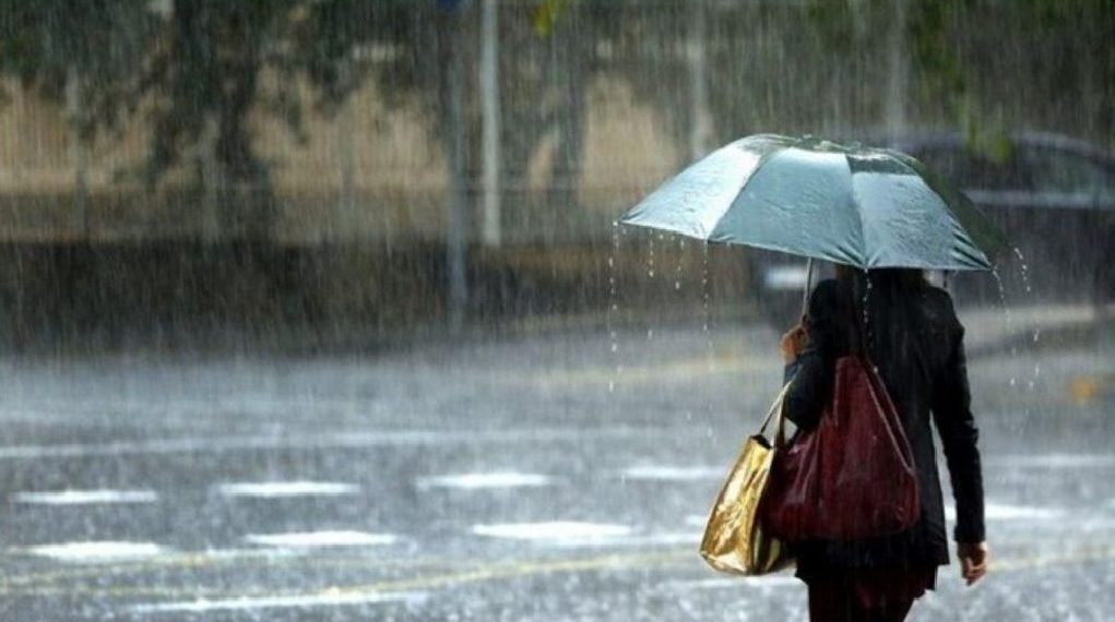 Στην ντουλάπα ξανά τα …καλοκαιρινά