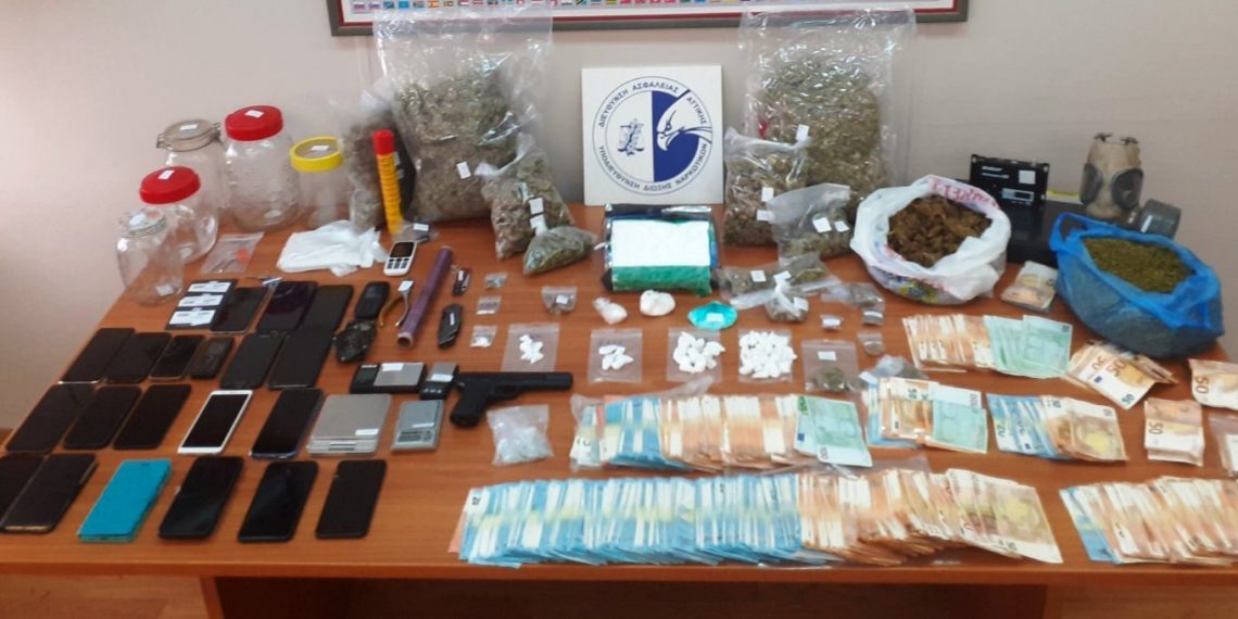 Είχαν «δράση» και στα Τρίκαλα