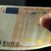 Πήγε για …καφέ με πλαστά «50άρικα»