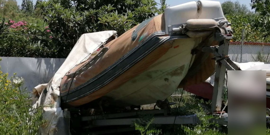 Όταν δεν εξέδιδαν ανήλικη στην πορνεία έκλεβαν και σκάφη