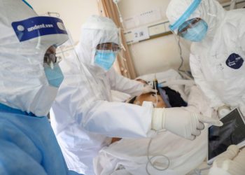 Σταθερά διψήφιος καθημερινά ο αριθμός των κρουσμάτων στην Ελλάδα