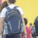 Η κυβέρνηση μην κρύβεται πίσω από το δάκτυλό της και να μην το κουνάει σε εκπαιδευτικούς, γονείς και νεολαία