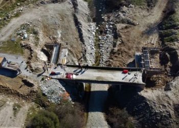 Χρήματα για τις προσβάσεις στις γέφυρες Διάσελου και Διαλεχτού Τρικάλων