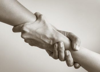 Αλληλεγγύη στην Καρδίτσα (και) από τους Δήμους Μετεώρων και Φαρκαδόνας