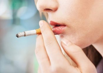 Δικαστικό «ΟΧΙ» στο αίτημα καπνίσματος σε κλειστούς χώρους καταστημάτων υγειονομικού ενδιαφέροντος