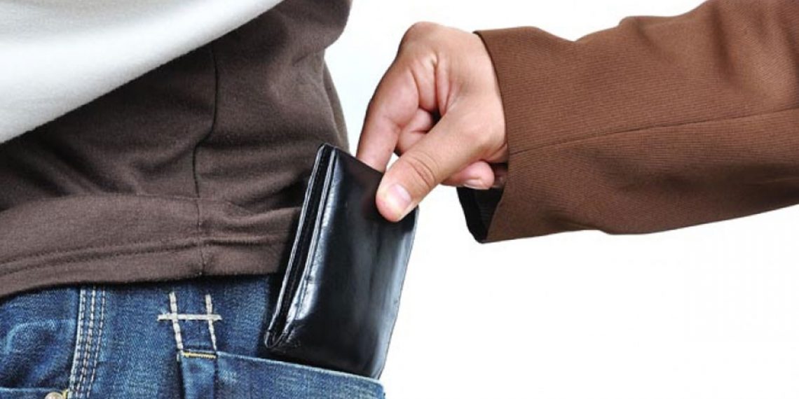 Την Παρασκευή το …χαράτσι