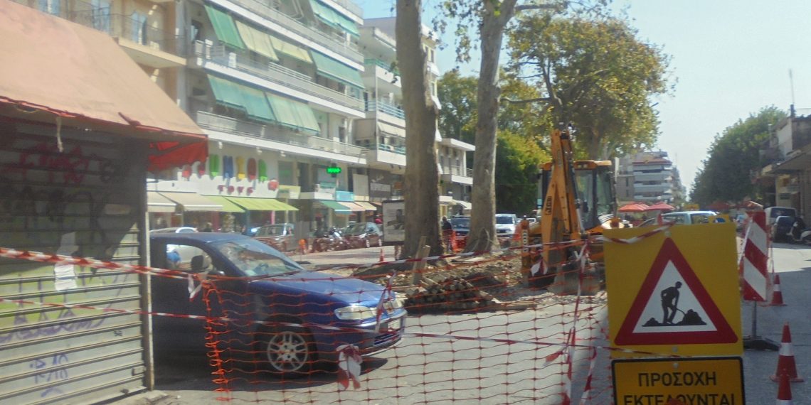 Με πολύ αργό ρυθμό και με …αποψίλωση