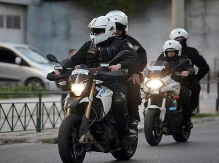Επέμβαση της ΔΙΑΣ και …χειροπέδες