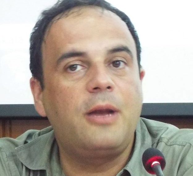 Τηλεκπαίδευση ή εκπαίδευση; Η τεχνολογία στην υπηρεσία της οπισθοδρόμησης