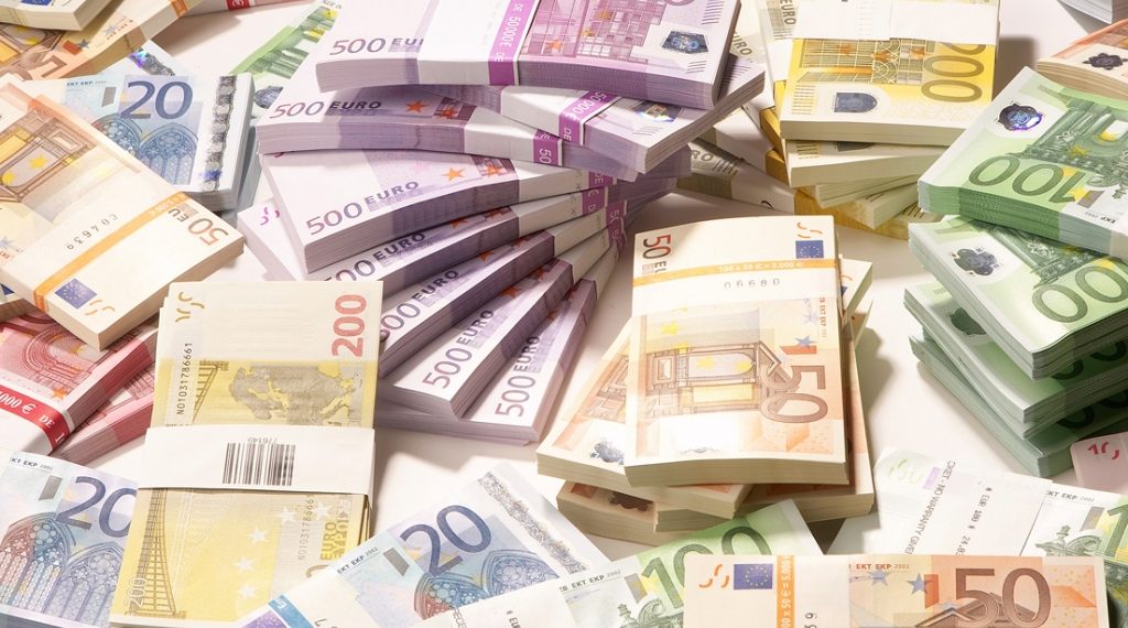 Στις …τσέπες Τρικαλινών το 70% οικονομικής ενίσχυσης