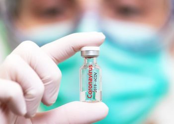 Έσπασε το φράγμα των 20.000 κρουσμάτων «κορωνοϊού» στην Ελλάδα