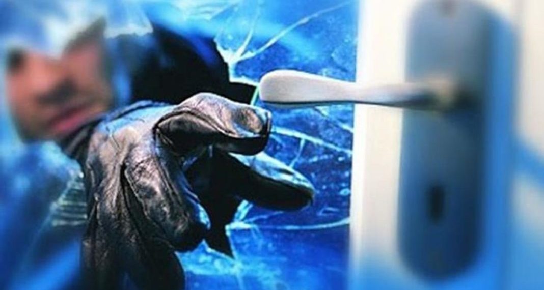 Δεν το έκοψε το …χούι