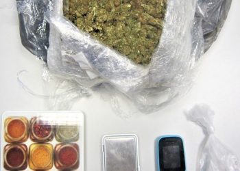 Στα «πράσα» χασισέμπορας