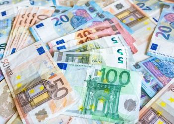 Την Παρασκευή χρήματα για 9.899 Τρικαλινούς