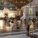 «Κόντρα» στην απόφαση της Κυβέρνησης και ανοιχτές οι …Εκκλησίες