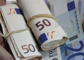 Άλλα 3,1 δις ευρώ τον Νοέμβριο λόγω covid-19 στις …καταθέσεις