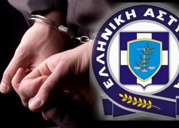 Χειροπέδες για φθορά πολιτικού γραφείου και για απειλή διάπραξης εγκλημάτων