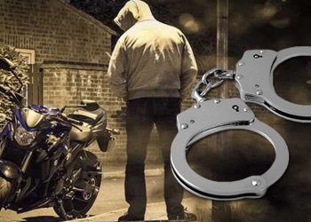 Σύλληψη παράνομου μετανάστη και για κλοπή μοτοσικλέτας