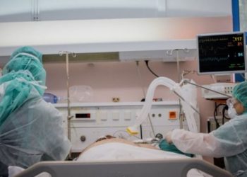 Στους 371 οι διασωληνωμένοι στις ΜΕΘ της Ελλάδας εξαιτίας covid-19