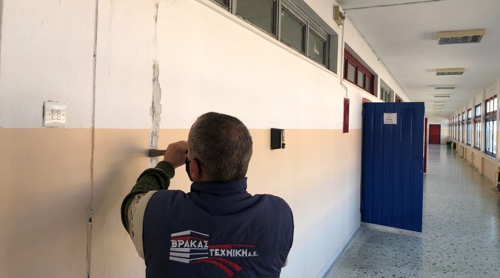 Έλεγχοι στα Σχολεία των Τρικάλων