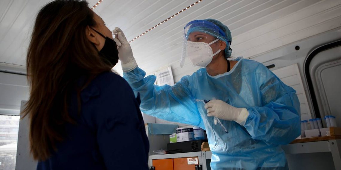 Δωρεάν rapid tests για επιχειρήσεις άνω των 20 υπαλλήλων