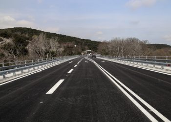 Στην …κυκλοφορία η ανακαινισμένη γέφυρα Πηνειού στα Τέμπη
