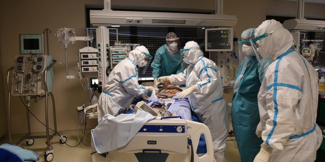 Συνεχής αύξηση ασθενών στις ΜΕΘ της Ελλάδας