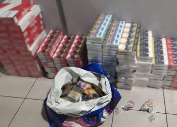 Χειροπέδες σε 4 Αλλοδαπούς