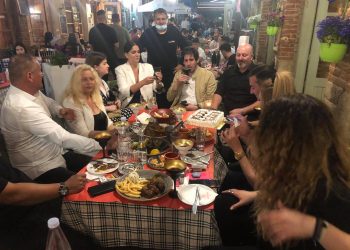 Πάλι με χρόνια και καιρούς…