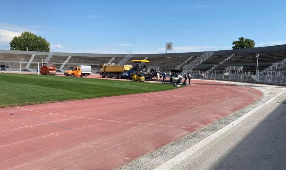 «Κόντρα» ΣΥΡΙΖΑ- Δήμου Τρικκαίων για το ταρτάν του Δημοτικού Σταδίου Τρικάλων