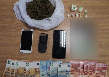 Χειροπέδες σε Αλλοδαπό έμπορο ναρκωτικών