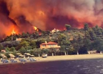 «Μάχη» με τις φλόγες και προσπάθειες να μην χαθούν και ανθρώπινες ζωές