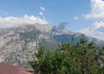 Στους 8 οι νεκροί από συντριβή πυροσβεστικού αεροσκάφους