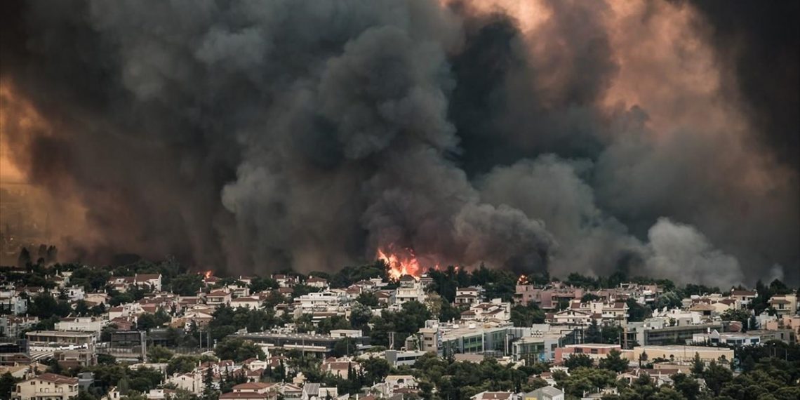 Πύρινο μέτωπο με 154 πυρκαγιές το τελευταίο 24ωρο