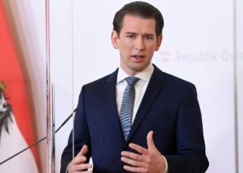 Παραίτηση μετά τις καταγγελίες για διαφθορά και στημένες δημοσκοπήσεις