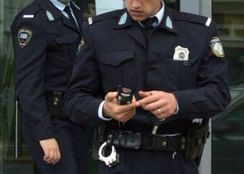 Σύλληψη 4 ατόμων και 9 «λουκέτα»