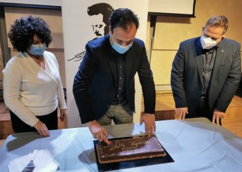Κοπή πίτας στο «Μουσείο Τσιτσάνη»