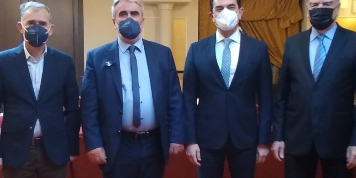 Σύσκεψη για το κόστος της ενέργειας