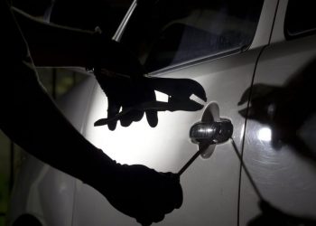 Χειροπέδες για διαρρήξεις οχημάτων