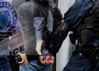Συλλήψεις σε Τύρναβο και Λάρισα