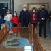 Μοίρασε κονκάρδες στους μαθητές ενόψει παρέλασης ο Δήμος Μετεώρων