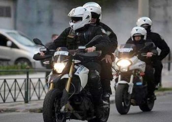 Επέμβαση της ΔΙΑΣ και χειροπέδες