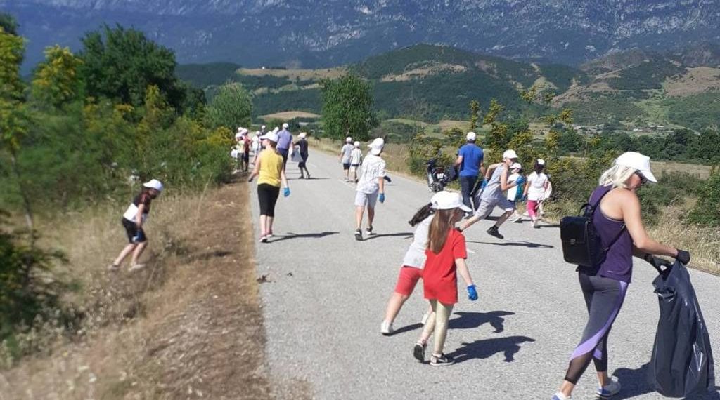 Περιβαλλοντική δράση από το Δημοτικό Σχολείο Μεγάρχης