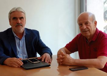 Επίσκεψη του Χρήστου Σιμορέλη στο Επιμελητήριο Τρικάλων