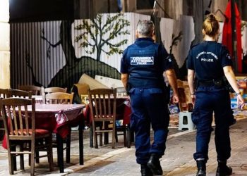 Αστυνομικοί έλεγχοι σε καταστήματα στην Θεσσαλία και σύλληψη 9 ατόμων
